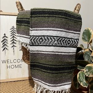 Mexican Falsa Blanket